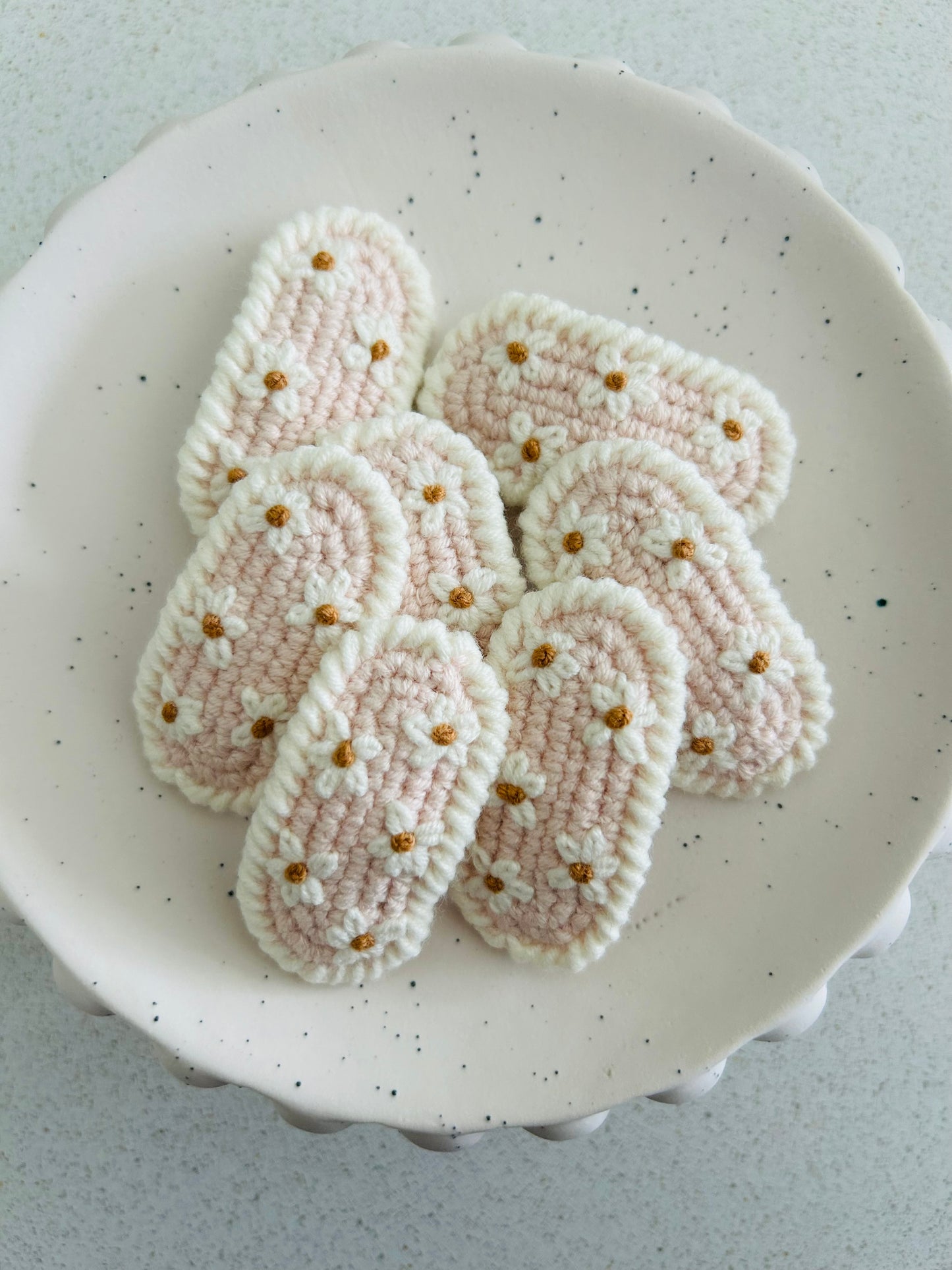 Mini daisies